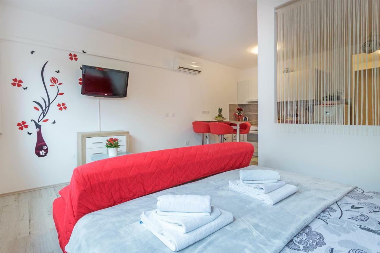 Apartment Danijela I Pula Buitenkant foto